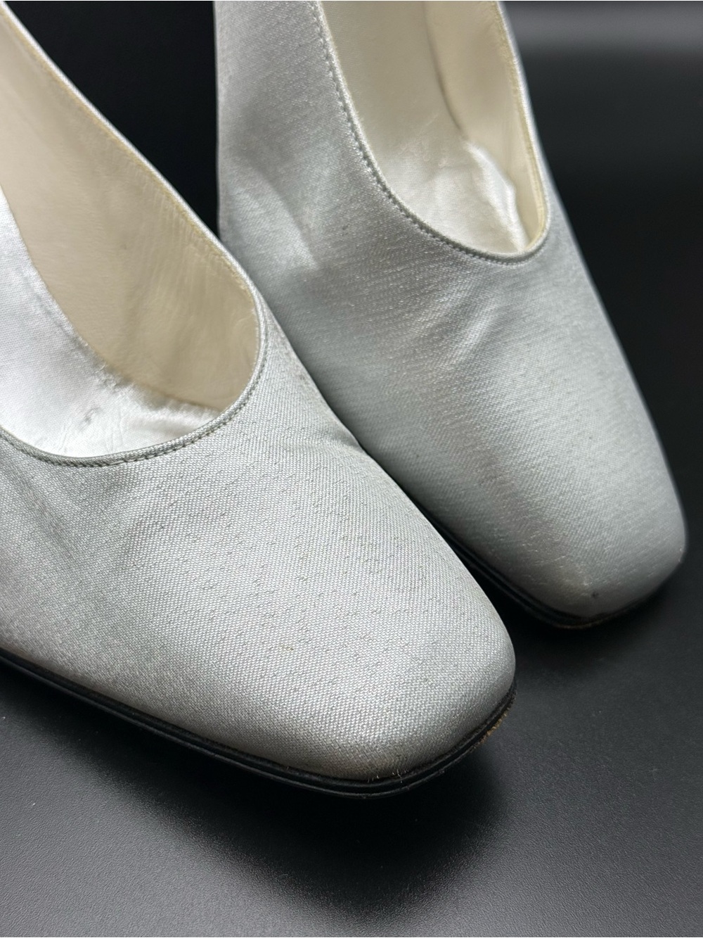 Vintage Stuart Weitzman Silver Metallic Block Heels & Evening Bag Set - Picture 11 of 16